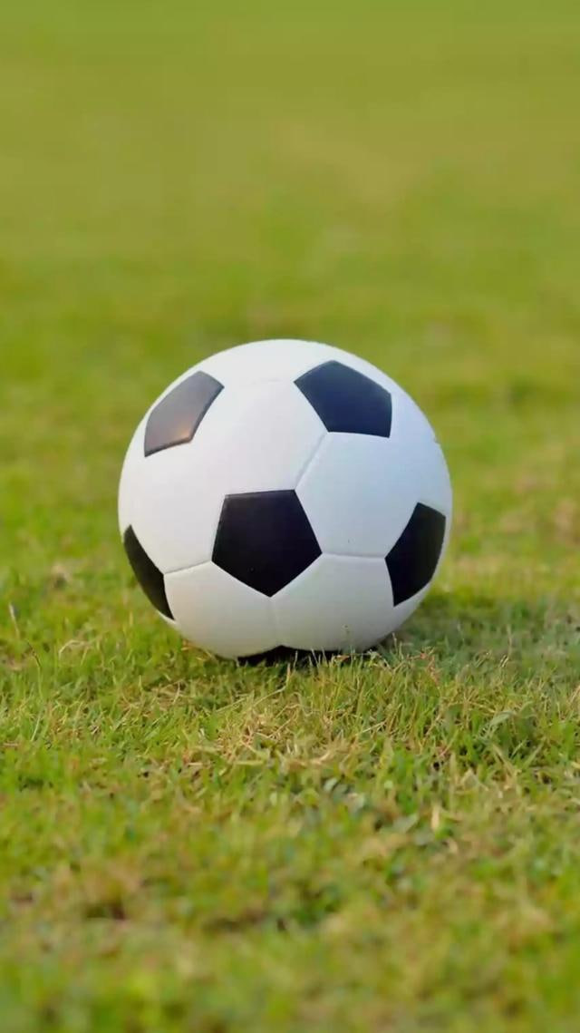 多平台设备展示足球比分比例应用